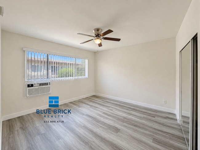 Photo - 8145 Langdon Ave Unit 216