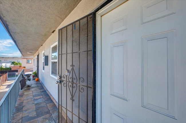 Photo - 8508 Avalon Blvd Unit 4