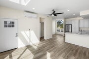 Photo - 2717 Columbia St Townhome