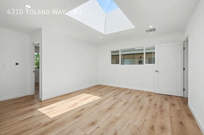 Photo - 4310 Toland Way Unit #3