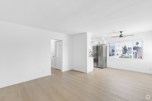 Building Photo - 2301 S Ridgeley Dr Rental