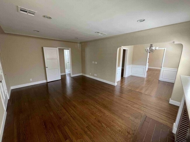 Photo - LOVELY UPGRADED STUDIO CITY HOME!