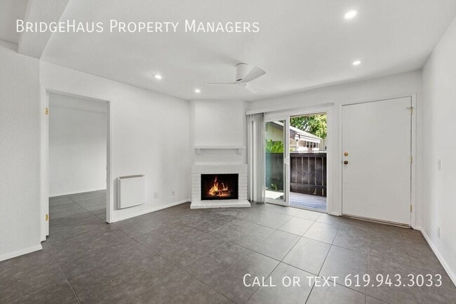 Photo - 8360 Via Sonoma