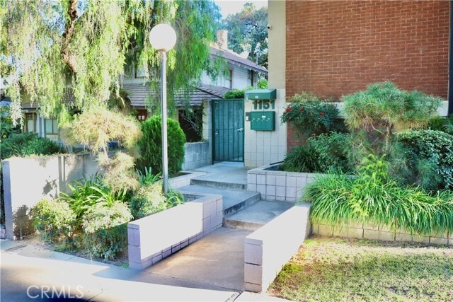 Building Photo - 1151 Pine St