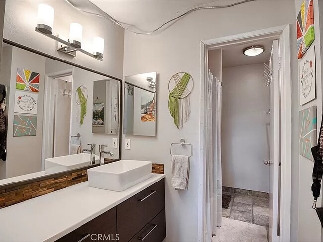 Photo - 5460 White Oak Ave Unit D building