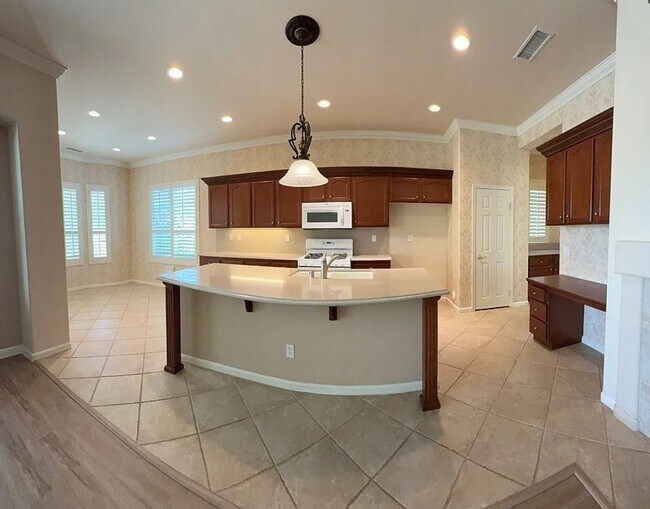 Kitchen - 24212 Nobe St