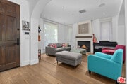 Photo - 635 Seward St