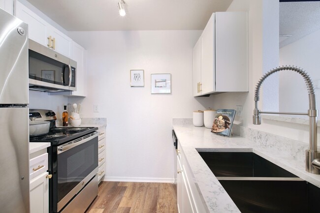 Photo - Arbors at California Oaks