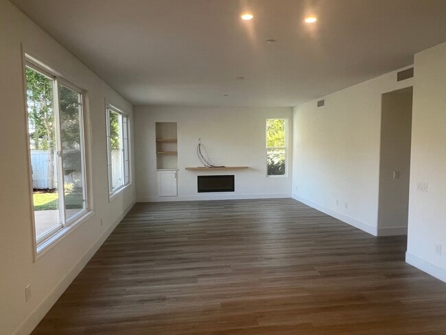 Photo - 2342 Orchard View Ln