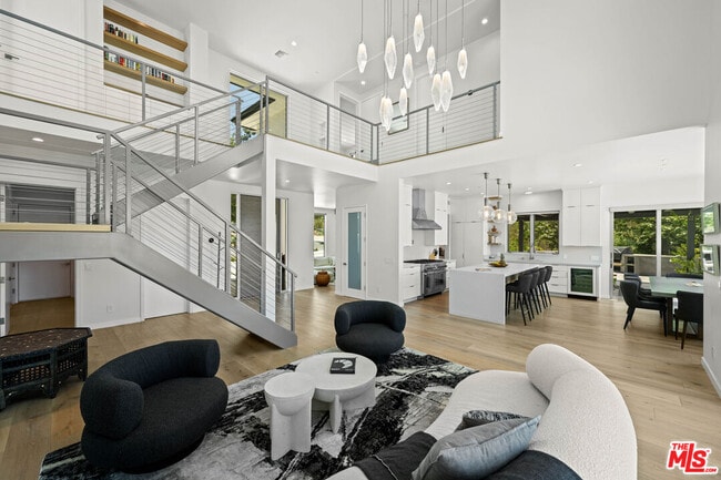 Photo - 33303 Hassted Dr