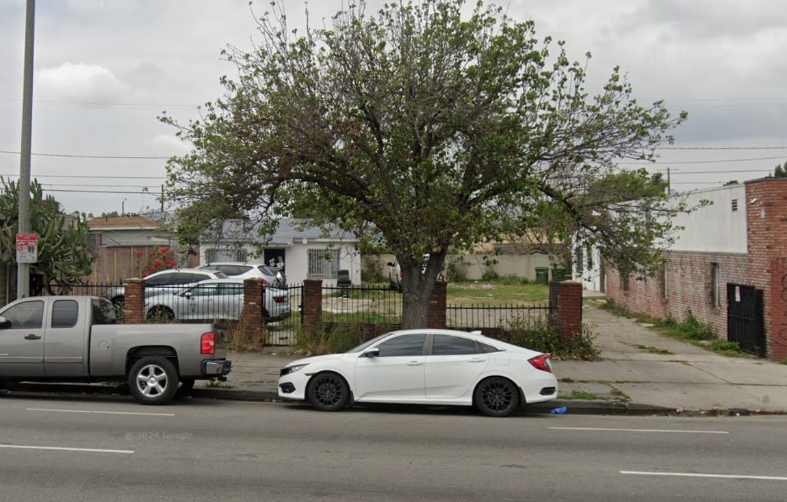 Photo - 1513 W Florence Ave House