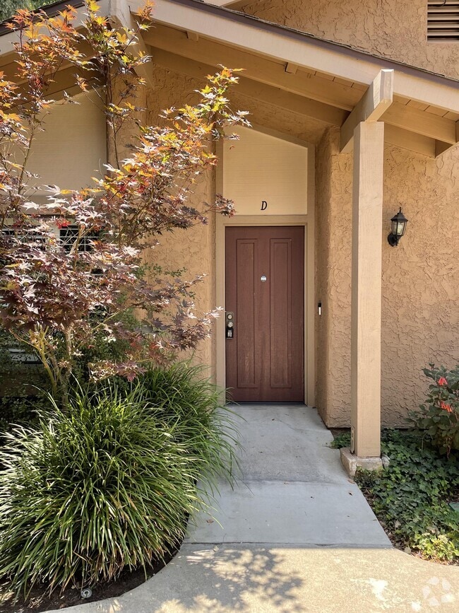 Building Photo - 4496 Lubbock Dr Rental