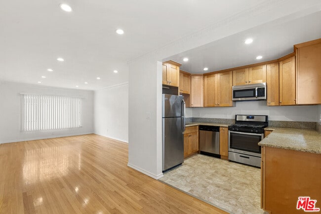 Photo - 1235 N Harper Ave Condo Unit 24