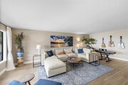 Photo - 320 Encino Ln