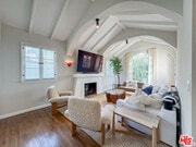 Photo - 345 Westbourne Dr