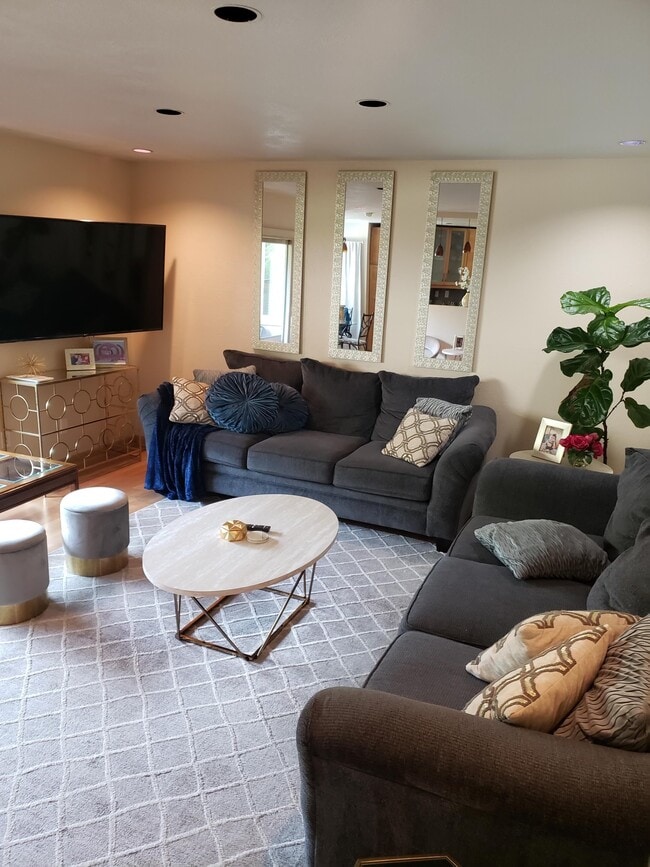 Photo - 5543 Adobe Falls Rd Condo Unit 3