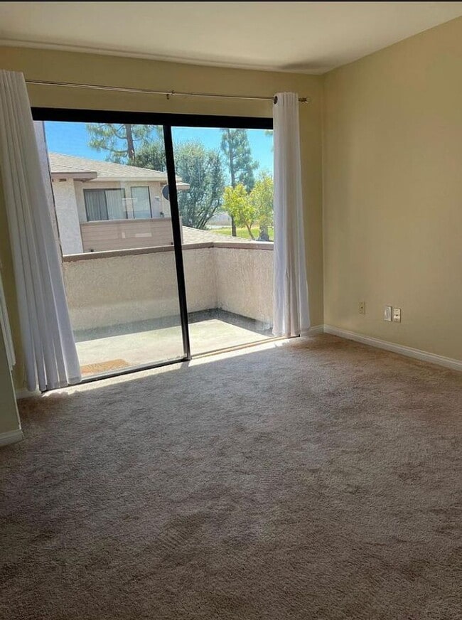Photo - 1329 Massachusetts Ave Unit Apartment 201