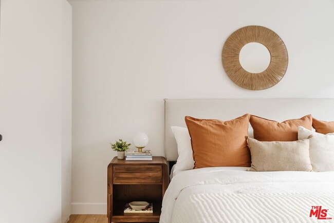 Photo - 1943 12th St Unit B