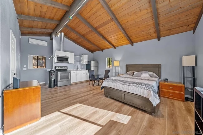 Photo - 1827 Sonoma Ln Unit STUDIO LOFT
