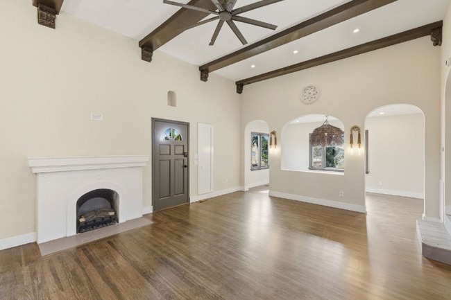 Photo - 3608 Wilshire Terrace