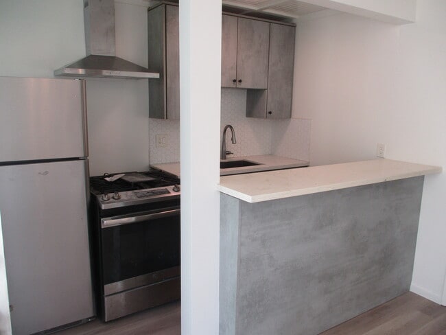 Kitchen - 128 Shell St Unit 128ShellSt.