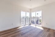 Photo - 4507 W 18th St Unit #4505 1/2