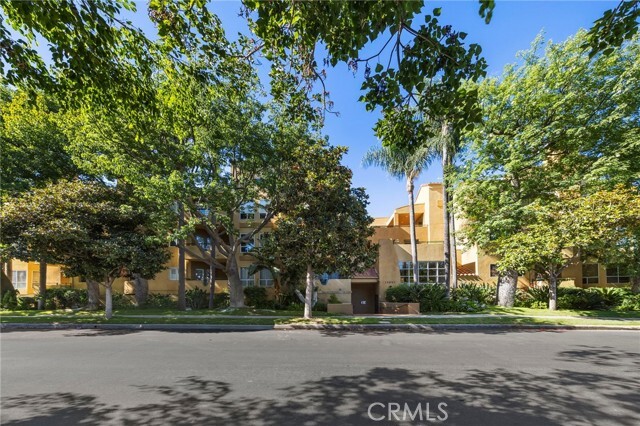Photo - 12841 Bloomfield St Unit 305