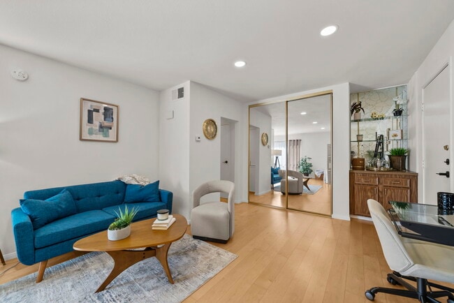 Photo - 1735 N Fuller Ave Unit 1735 Fuller #425