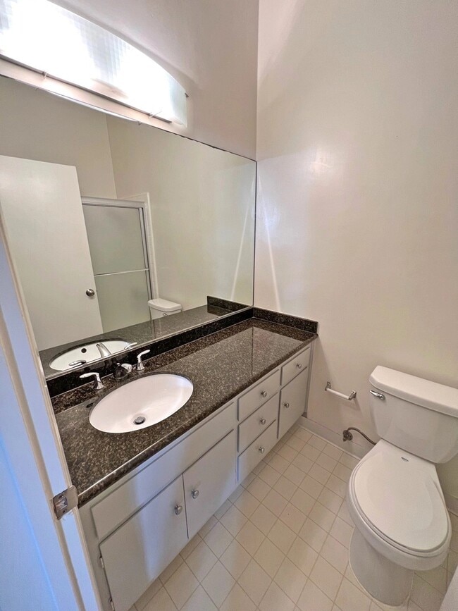 Photo - 11936 Darlington Ave Unit 102