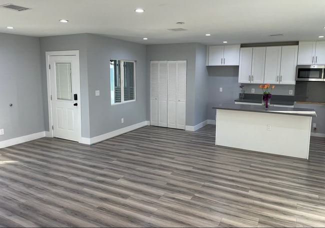 Photo - 8148 Garden Grove Ave