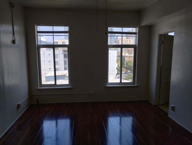 Photo - 901 S Kingsley Dr Apartment Unit 504