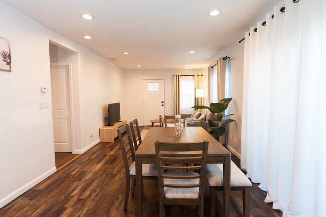 Photo - 940 S Bernal Ave