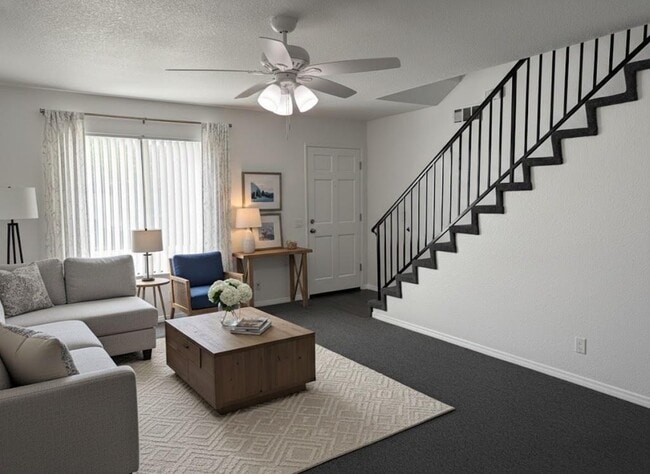 Building Photo - 9076B Cedar St.