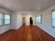 Photo - Glenoaks, 625-633 1/2 Unit 633 1/2