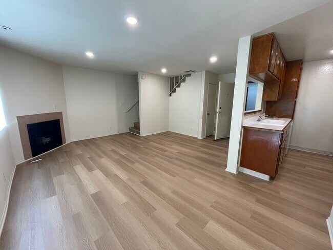 Photo - 11748 Courtleigh Dr