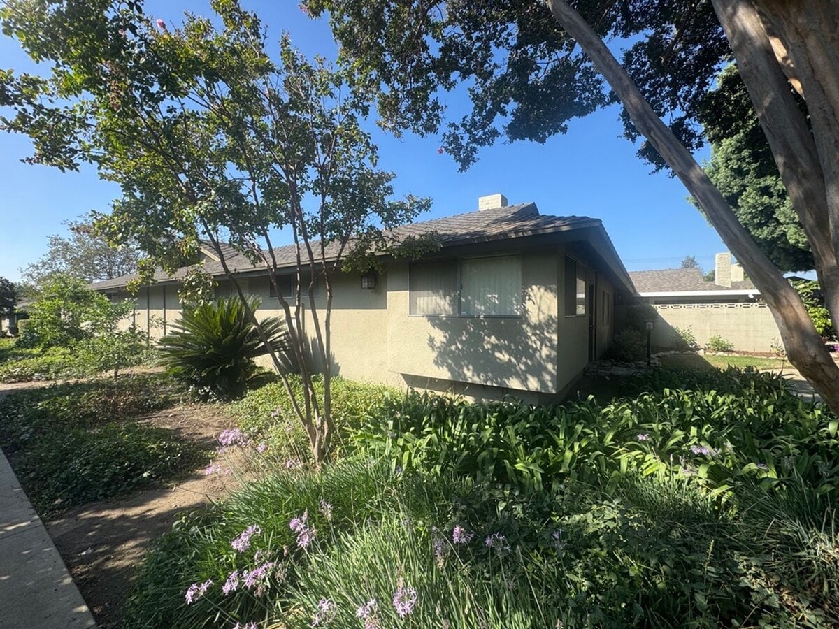 Photo - COMING SOON... Peaceful Living in Prestigi...