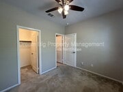 Photo - 609 Savi Dr House