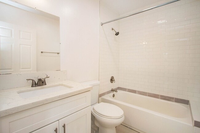Photo - Olive Avenue Triplex Unit 2253 Olive Ave