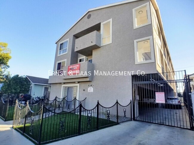 Building Photo - 1080 St Louis Ave Unit #304 Rental