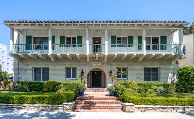 Don Carlos Apartments - Don Carlos Apartments