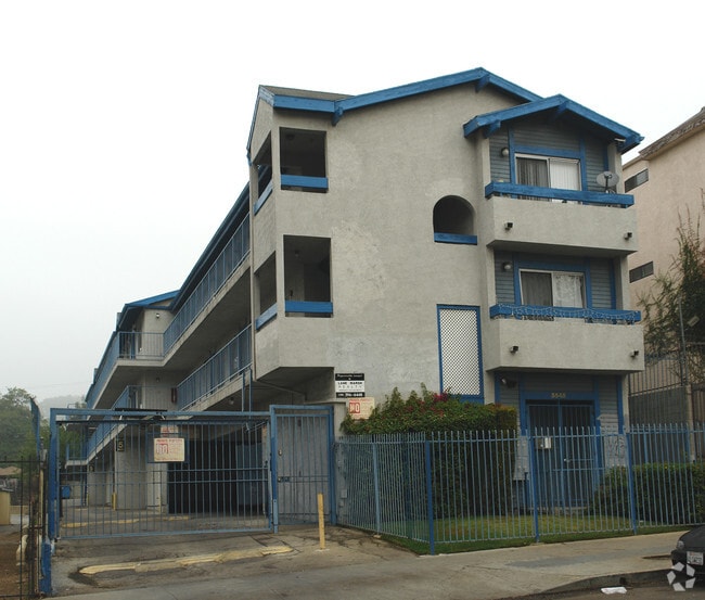 Building Photo - Westmont Apartments LLC