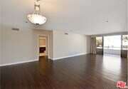 Photo - 10660 Wilshire Blvd