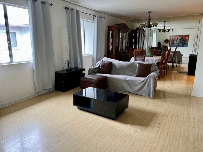 Photo - 18555 Collins St Condo Unit Room C