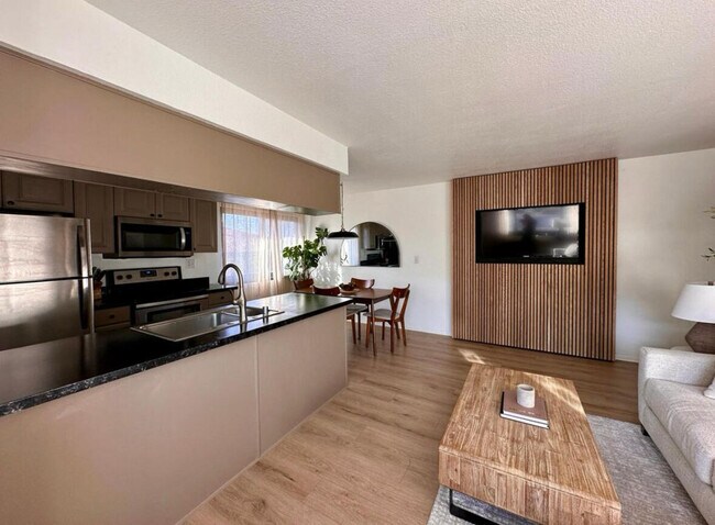 Photo - 72603 Edgehill Dr Unit 4