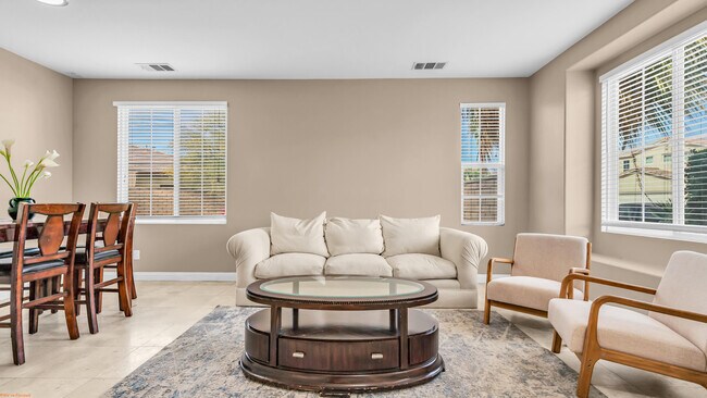 Photo - 37523 Durwent Dr