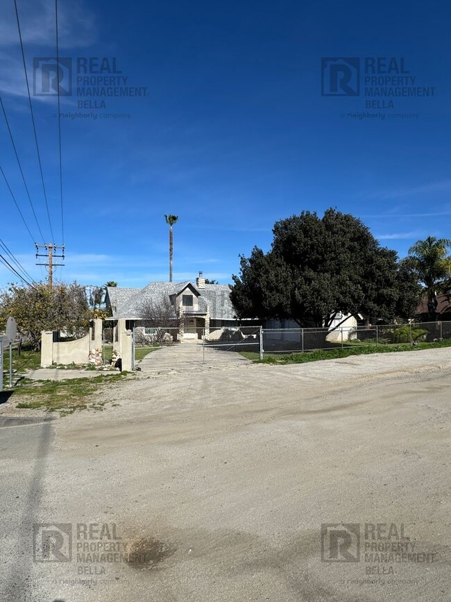 Photo - Peaceful Nuevo Living with Gated Driveway, Spacious Layout and Outdoor Living