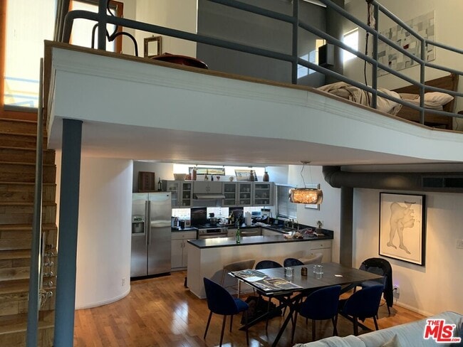 Photo - 1015 Marine St Unit 4