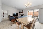 Photo - 2039 Waterbury Dr