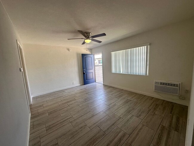 Photo - Newly Remodeled 1 Bedroom Unit 1467