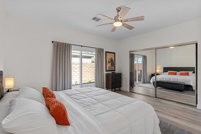 Photo - 47395 Monroe St Condo Unit 264